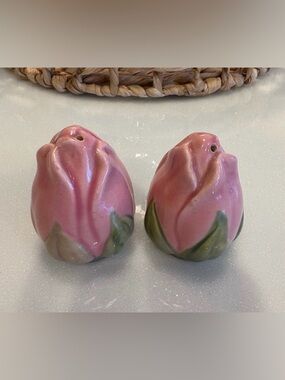 Franciscan Desert Rose Floral Salt and Pepper Shakers